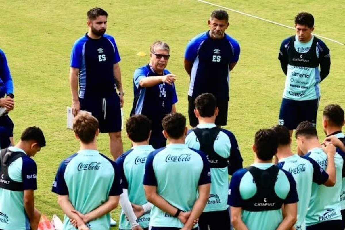 El Salvador se comió seis goles contra Guatemala y Bolillo Gómez se queda igual: «que me echen a todos»