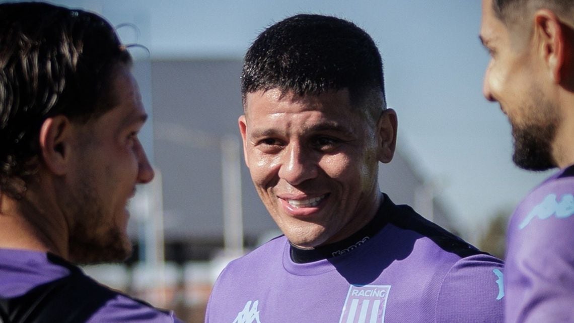 Estudiantes corrió, llegó y ahora le faltan firmas: Rojo sigue sin el OK de la AFA
