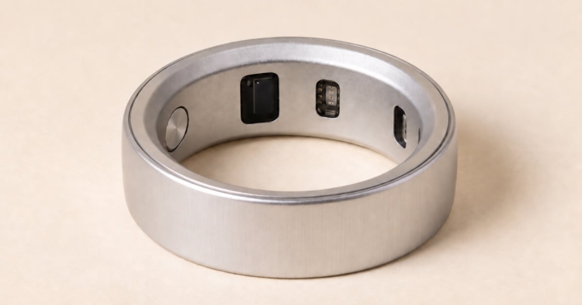 Un anillo por 99 dólares que habla con cinco asistentes de inteligencia artificial al mismo tiempo