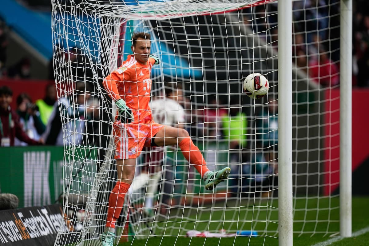 El show del Manu: Neuer se mandó dos goles en contra y Bayern empató sobre la hora en Augsburgo
