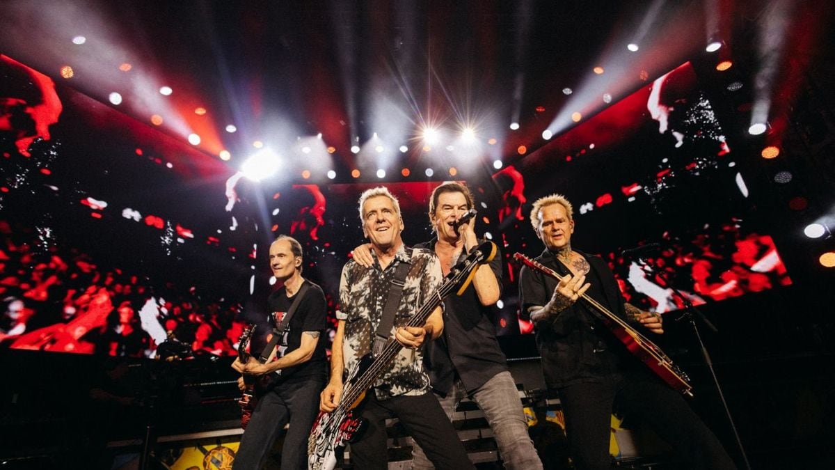 Die Toten Hosen se va por la puerta grande y deja la tribuna cantando en alemán