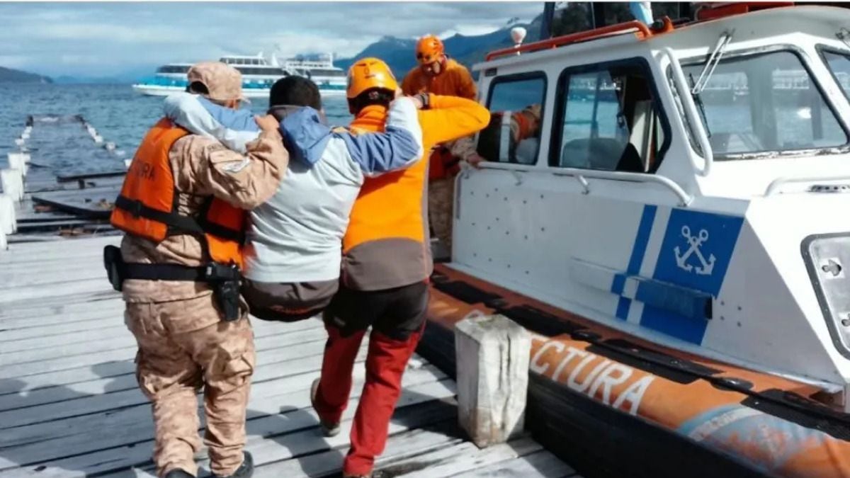 Una tarde agitada en la península de Quetrihué: el operativo que sacó a un turista del sendero al Bosque de los Arrayanes