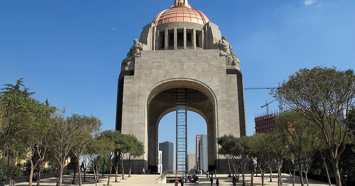 A 67 metros del cielo: el arco triunfal más alto del planeta espera en el corazón de Ciudad de México