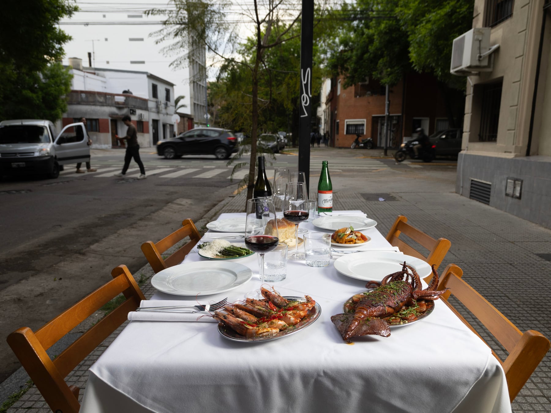 Villa Ortúzar se consolida como destino gastronómico con espacios amplia y precios Competitive