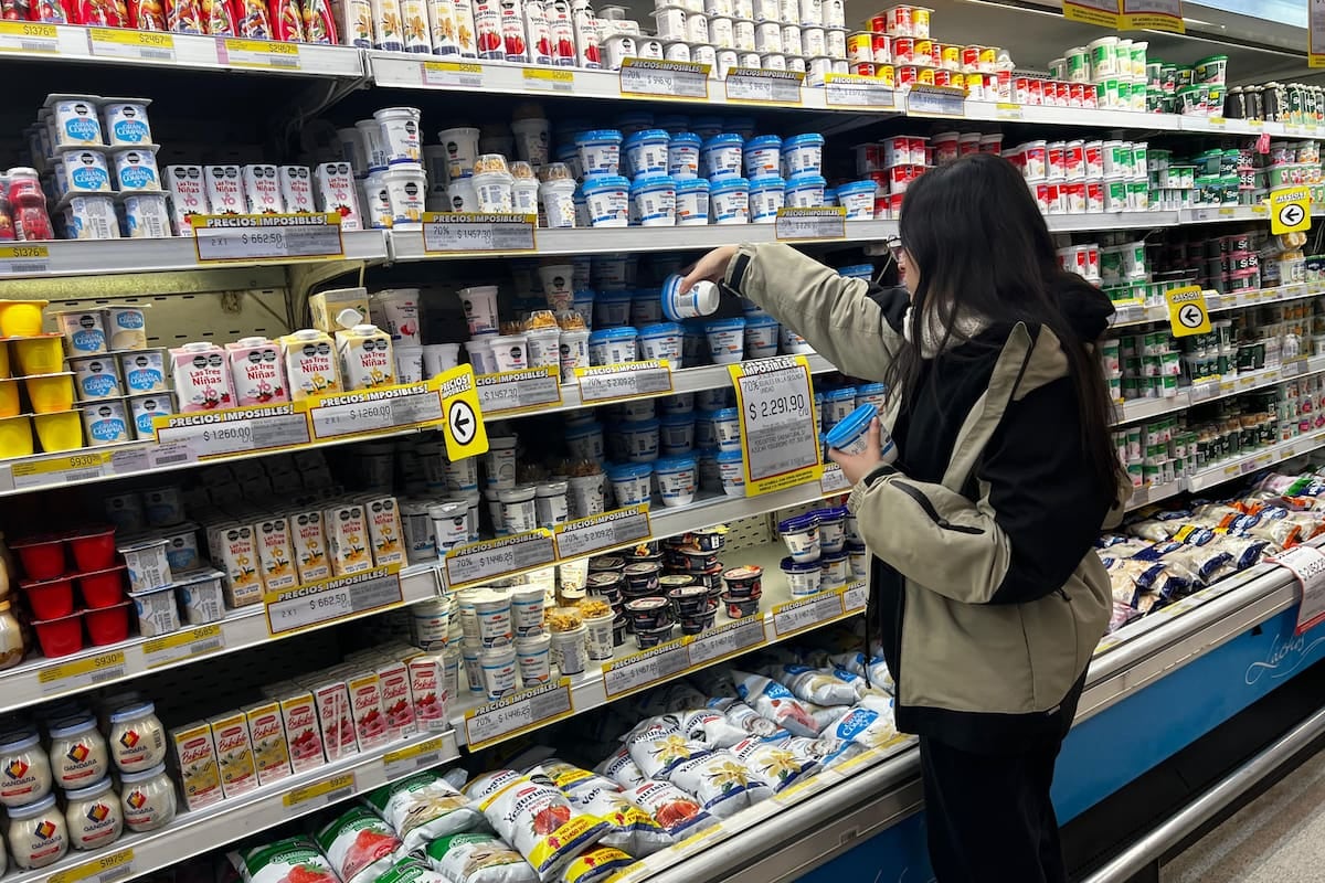 El consumo minorista se enfría: supermercados y mayoristas el ritmo de caída